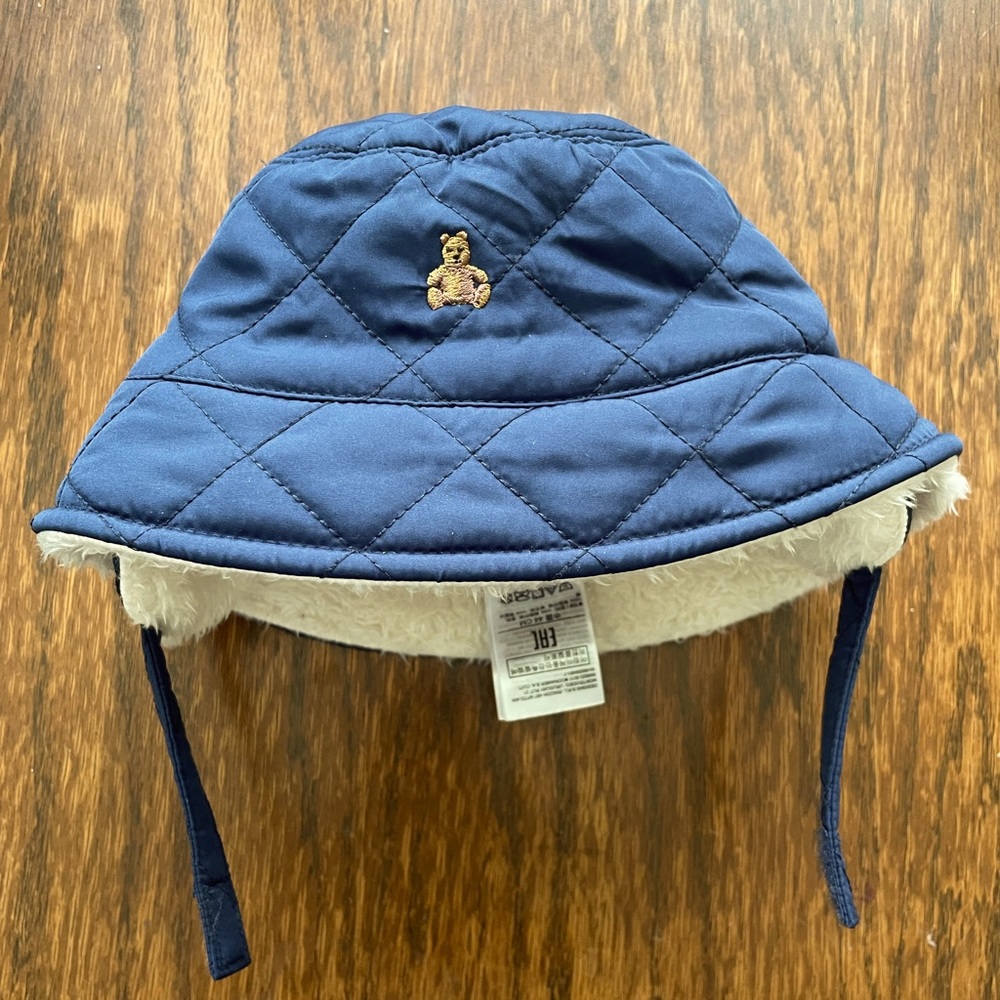 Baby Gap 100% Recycled Sherpa lined Bucket Hat
